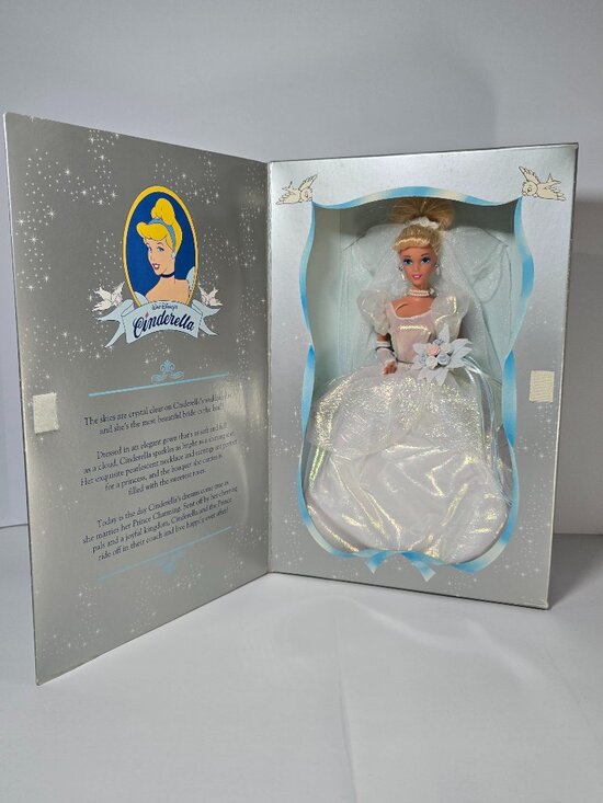 Barbie Other - Vintage 1995 Barbie Walt Disney Wedding Cinderella 45th Anniversary 14232 In-Box